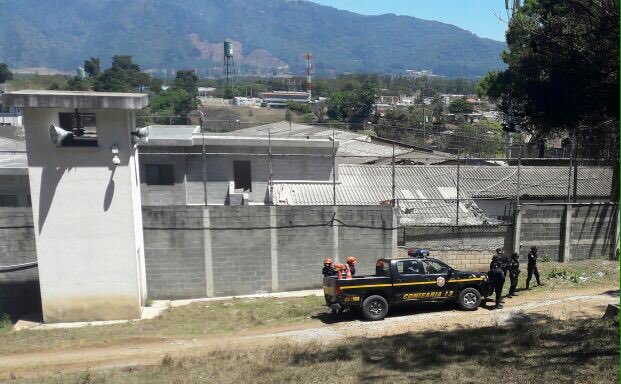 Dos Monitores Fallecidos y Varios Heridos durante motín en Centro Juvenil Etapa II