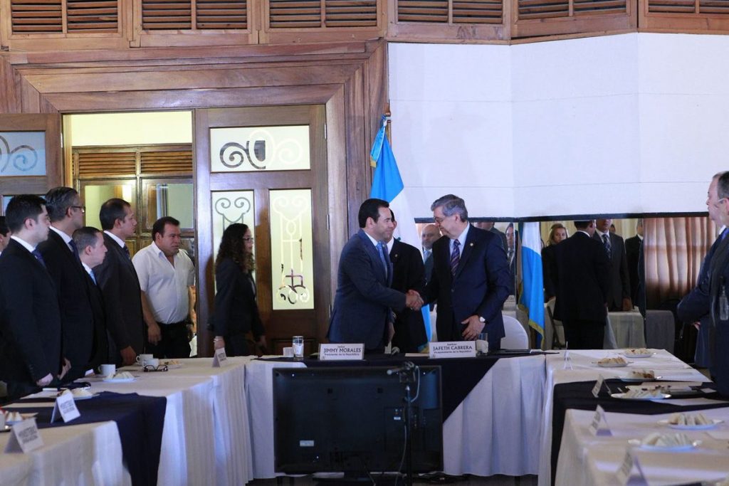 Presidente y Vicepresidente se reúnen con su Gabinete y reafirma compromiso de trabajo por Guatemala