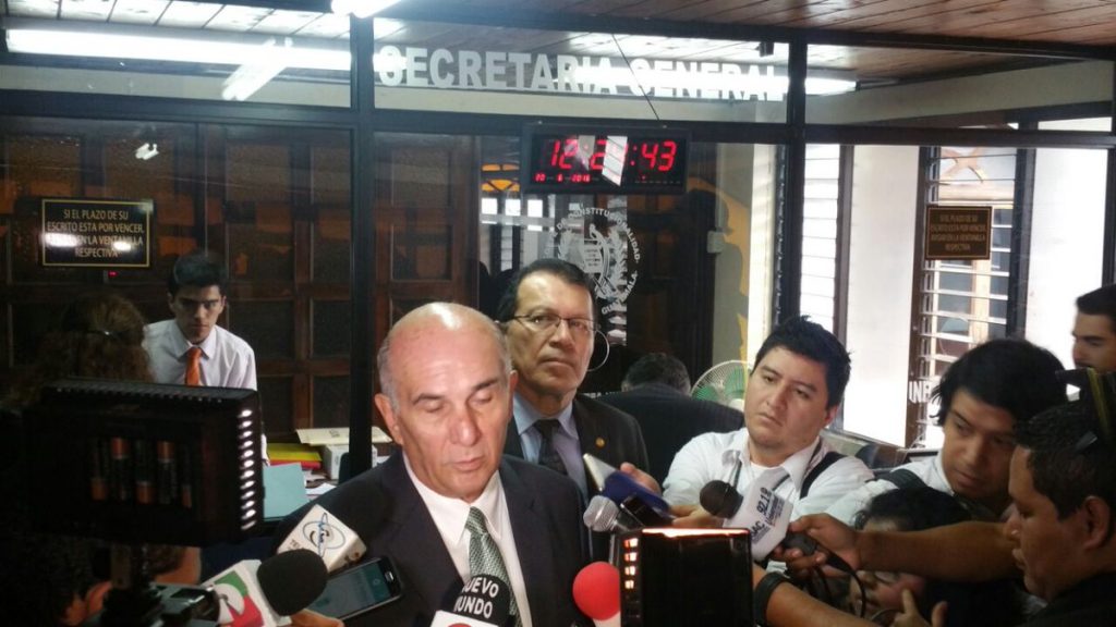 Mario Taracena Busca la Nulidad del Pacto Colectivo