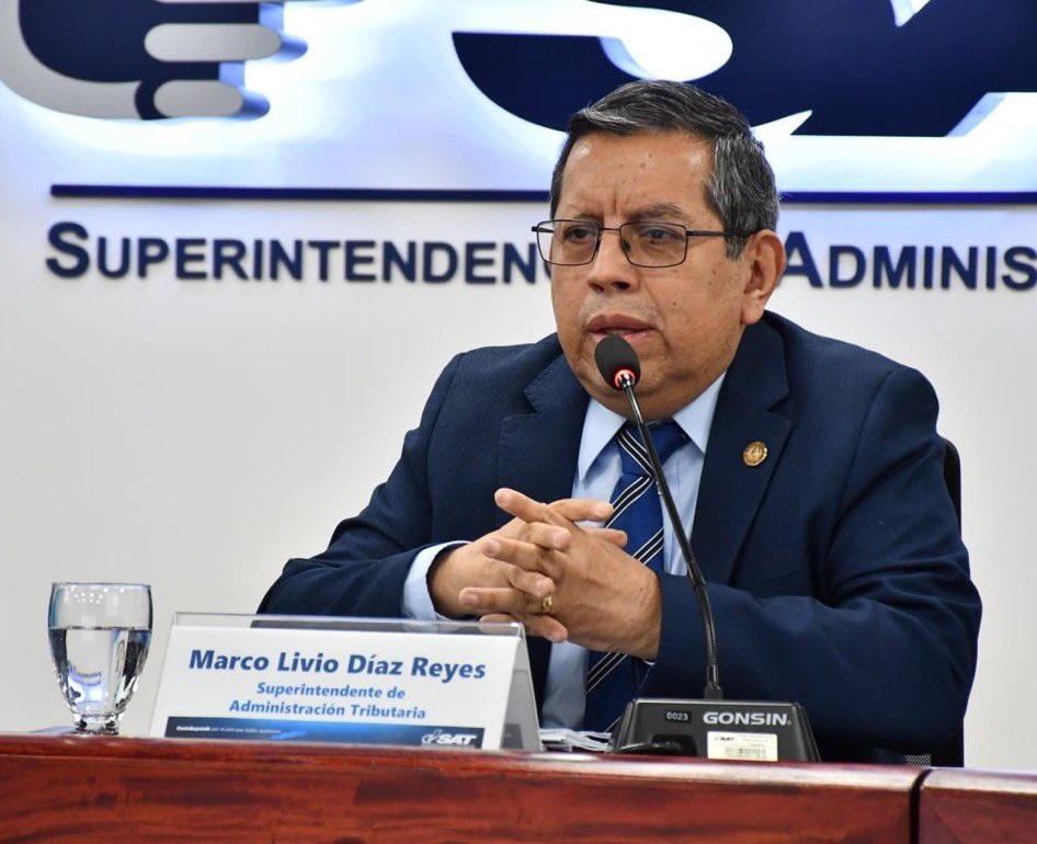 Marco Livio Diaz Reyes Superintendente SAT